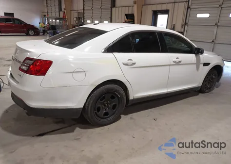 2013 Ford Police Interceptor z USA, uszkodzony, nr VIN 1FAHP2M81DG124257